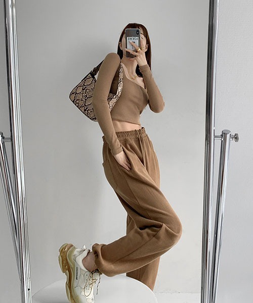 gossip!ロサンゼルス(ゴシップロサンゼルス)の「sweat pants /スウェット ジョガーパンツ(スウェットパンツ・レディース・ミント/ブラック/カーキ/オフホワイト/ホワイト/ライトグレー/ネイビー/ダークグレー・FREE)」の10枚目の写真