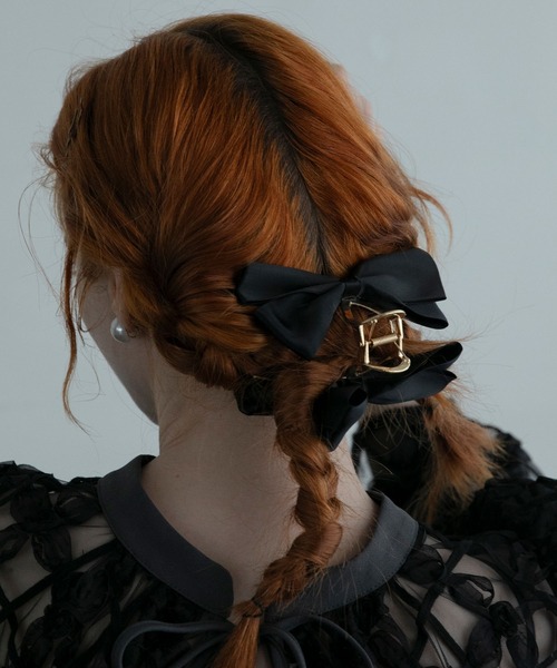 BONLECILL noir（ボンルシールノワール）の「【BONLECILL noir】サテンリボンヘアクリップ（バレッタ/ヘアクリップ・レディース・ベージュ/オフホワイト/ブラック・FREE）」の6枚目の写真