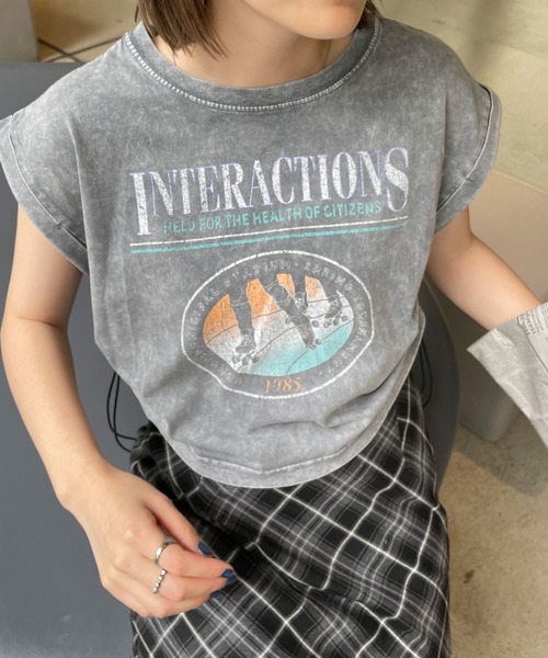 WEGO(ウィゴー)の「WEGO/ヴィンテージウォッシュドロストデザインT(Tシャツ/カットソー・レディース・グレー系その他/スミクロ/その他2/その他1/その他3/その他4・FREE)」の4枚目の写真