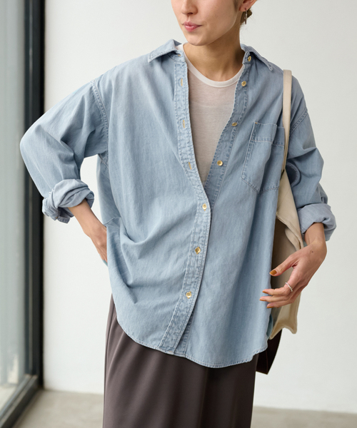 24SS ♡ フレームワーク ライトオンスデニムシャツ ライトブルー FRAMeWORK（フレームワーク）の「ライトオンスデニムシャツ（シャツ