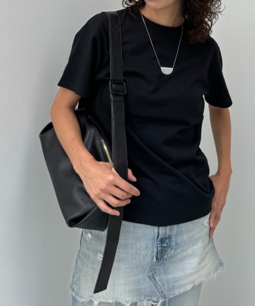 y/m(イム)の「ベーシックTシャツ(Tシャツ/カットソー・レディース・ベージュ/レッド/オフホワイト/ブラック・FREE)」の11枚目の写真