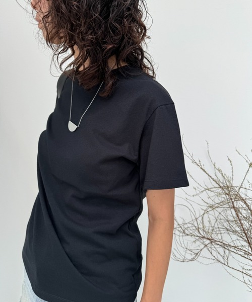 y/m(イム)の「ベーシックTシャツ(Tシャツ/カットソー・レディース・ベージュ/レッド/オフホワイト/ブラック・FREE)」の14枚目の写真