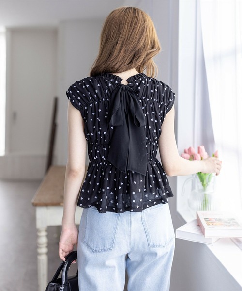 clear（クリア）の「バックリボンハート柄フロッキープリントトップス[ウィッシュコア ガーリー]≪再入荷≫（Tシャツ/カットソー・レディース・ブラック/オフホワイト/ベージュ・F）」の20枚目の写真