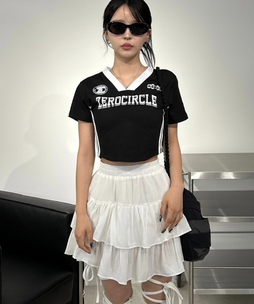 XU(エックスユー)の「ストリートファッション XU エックスユー sporty track crop tee 半袖Tシャツ 半袖トップス クロップTシャツ ロゴTシャツ トラッックTシャツ スポーティートップス 韓国ファッション 韓国ストリート ストリートブランド ブロークコア ブロケットコア(Tシャツ/カットソー・レディース・ブラック・ONE SIZE)」の7枚目の写真