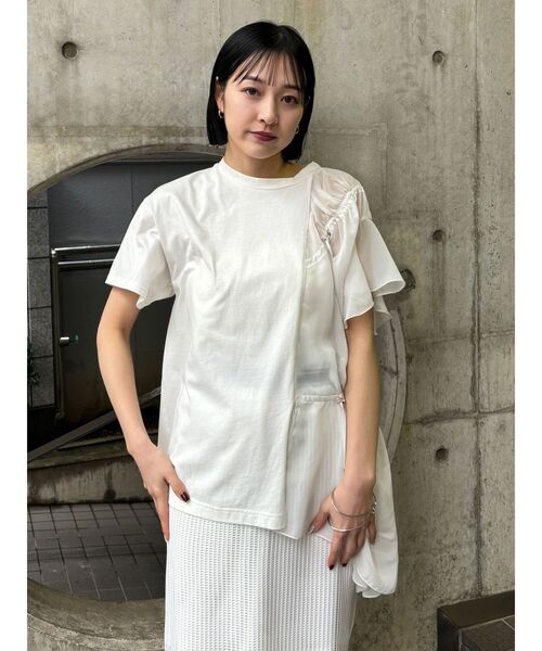 MURUA(ムルーア)の「ドッキングオーバーTシャツ(Tシャツ/カットソー・レディース・ホワイト/ブラック・FREE)」の4枚目の写真