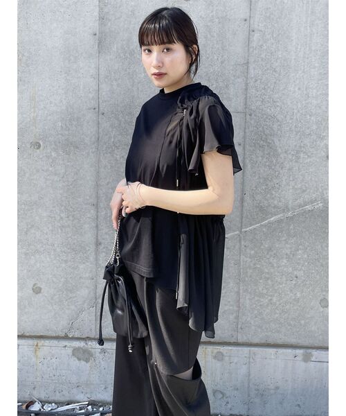 MURUA(ムルーア)の「ドッキングオーバーTシャツ(Tシャツ/カットソー・レディース・ホワイト/ブラック・FREE)」の8枚目の写真