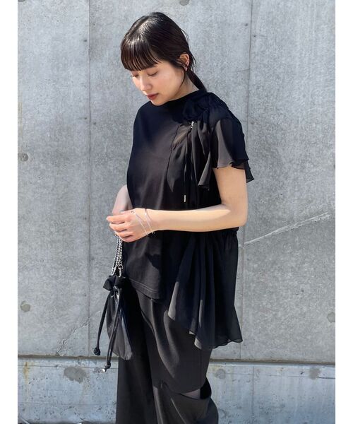 MURUA(ムルーア)の「ドッキングオーバーTシャツ(Tシャツ/カットソー・レディース・ホワイト/ブラック・FREE)」の9枚目の写真