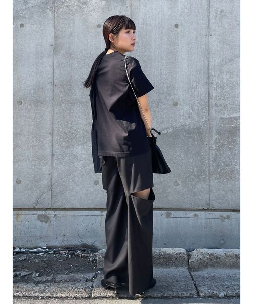 MURUA(ムルーア)の「ドッキングオーバーTシャツ(Tシャツ/カットソー・レディース・ホワイト/ブラック・FREE)」の12枚目の写真