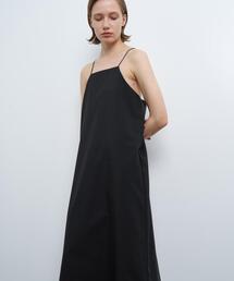 セール 国内 LANVIN Bleu（ランバンオンブルー）の「ラッフルスリーブ en ワンピース