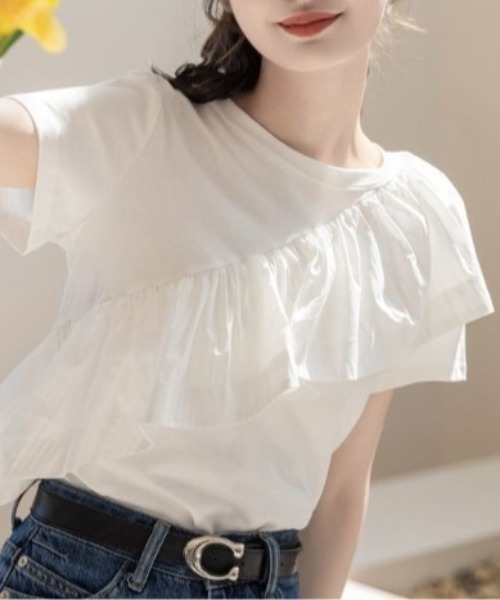 sorule（ソルレ）の「スラッシュフリルT（Tシャツ/カットソー・レディース・ホワイト・FREE）」の2枚目の写真