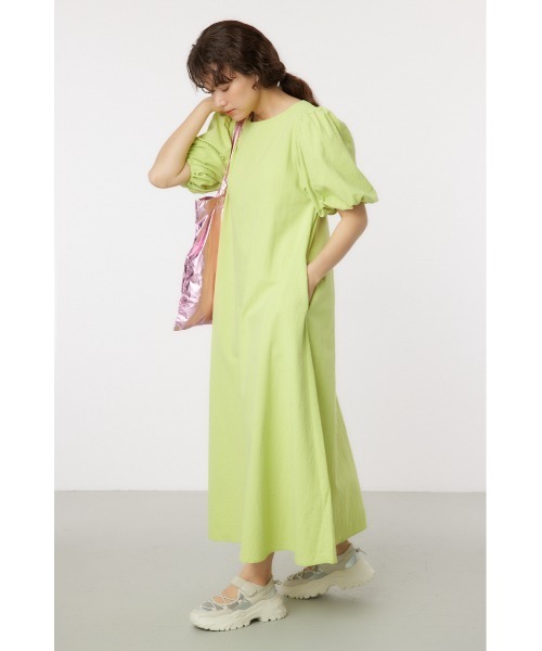 RODEO CROWNS WIDE BOWL(ロデオクラウンズワイドボウル)の「ボリュームスリーブワンピース(ワンピース・レディース・ブラック/ライム/アイボリー・FREE)」の16枚目の写真