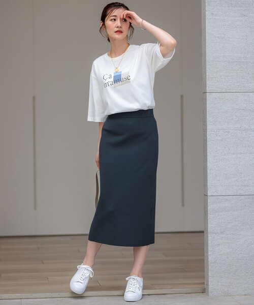 23区 S(ニジュウサンクチイサイサイズ)の「【洗える】Ca mamuse ロゴ TEE(Tシャツ/カットソー・レディース・ホワイト系/ダルブルー系/ベージュ系・32)」の4枚目の写真