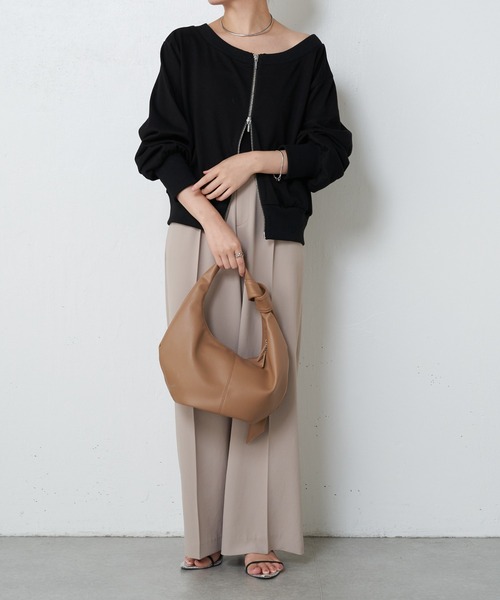 COLLAGE GALLARDAGALANTE（コラージュガリャルダガランテ）の「4WAYスウェット/WEB限定（Tシャツ/カットソー・レディース・アイボリー/グレー/ブラック・FREE）」の9枚目の写真