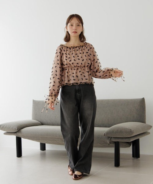 flower（フラワー）の「チュールリボンブラウス（シャツ/ブラウス・レディース・ベージュ/ブラック・FREE）」の5枚目の写真