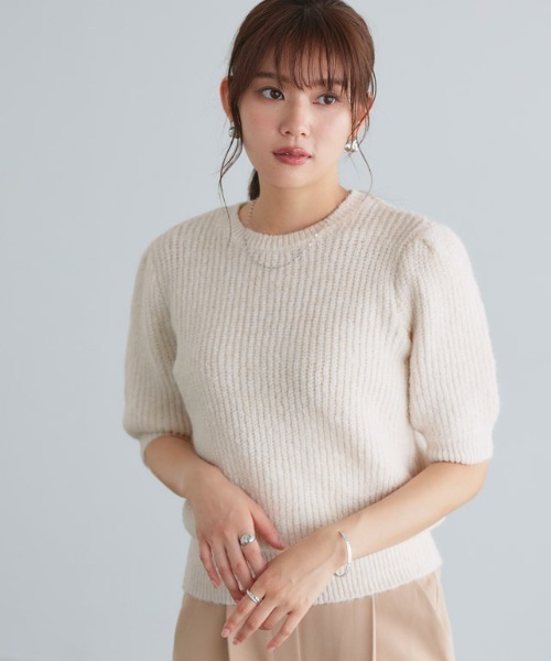 Pierrot(ピエロ)の「ウール混パフスリーブニット(ニット/セーター・レディース・オフホワイト/レッド系その他/チャコール・M/L)」の9枚目の写真
