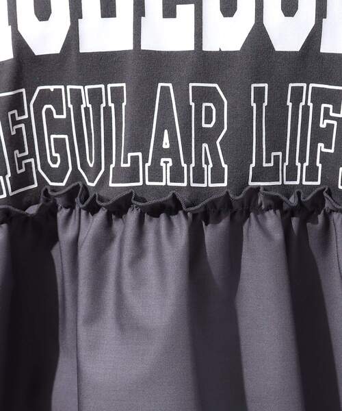 Cutie Blonde（キューティーブロンド）の「一枚でこなれ見え 裾フリル切り替えTシャツ（Tシャツ/カットソー・レディース・ホワイト系/チャコールグレー/モスグリーン・02/03/04）」の11枚目の写真