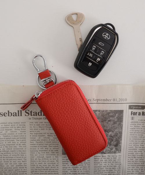 TONE SELECT GOODS（トーンセレクトグッズ）の「【float】マシュマロタッチ キーチェーン カード スマートキー 多機能 キーケース【10色展開】（キーケース/キーアクセサリー・レディース・ベージュ/ネイビー/ダークブラウン/ブラック/アッシュブラウン/ライトグリーン/ターコイズブルー/レッド/ラベンダー/ピンクベージュ・FREE）」の10枚目の写真