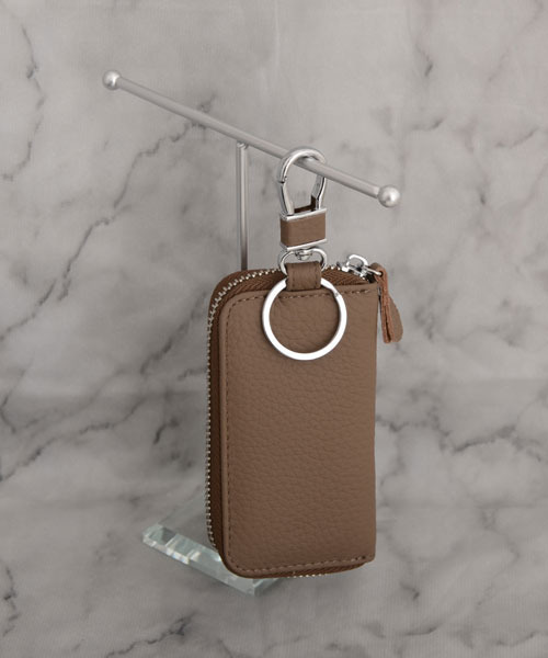 TONE SELECT GOODS（トーンセレクトグッズ）の「【float】マシュマロタッチ キーチェーン カード スマートキー 多機能 キーケース【10色展開】（キーケース/キーアクセサリー・レディース・ベージュ/ネイビー/ダークブラウン/ブラック/アッシュブラウン/ライトグリーン/ターコイズブルー/レッド/ラベンダー/ピンクベージュ・FREE）」の20枚目の写真