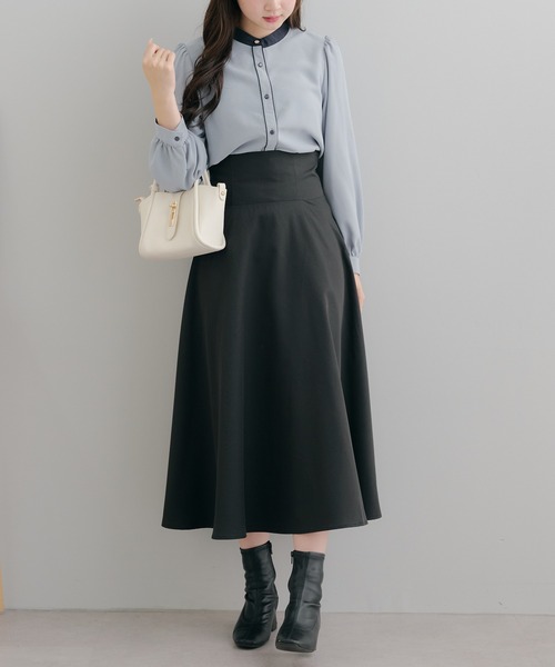 Another Branch olive des olive(アナザーブランチオリーブデオリーブ)の「【オフィスにも】配色パール釦ブラウス(シャツ/ブラウス・レディース・アイボリー/ライトブルーグレー/ネイビー/ドット・FREE)」の21枚目の写真