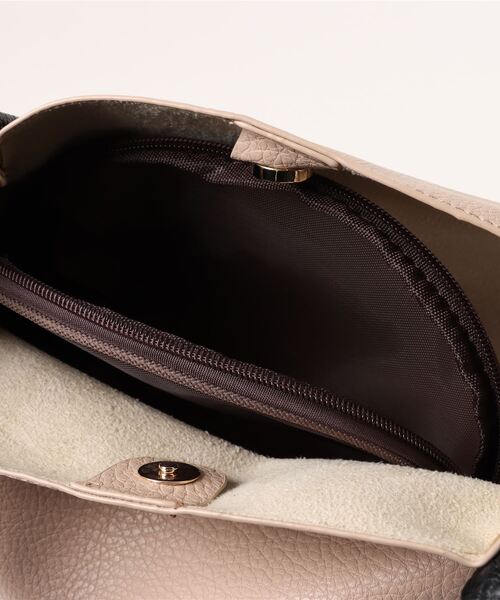 Q（キュー）の「ミニショルダー付きソフトレザー調バッグ（トートバッグ・レディース・ラベンダー/ベージュ/ライトブルー・ONE SIZE）」の14枚目の写真