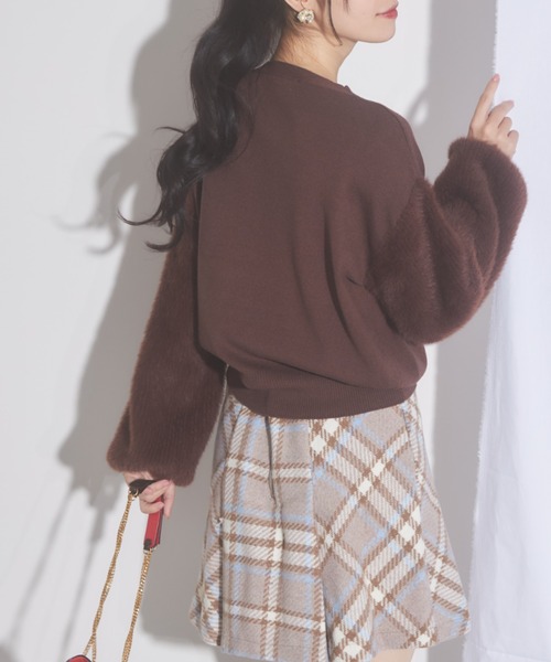 tocco closet(トッコ クローゼット)の「【ZOZO限定】スリーブファーニット(ニット/セーター・レディース・ベージュ/ブラウン/ライトグリーン/ブラック・M)」の22枚目の写真