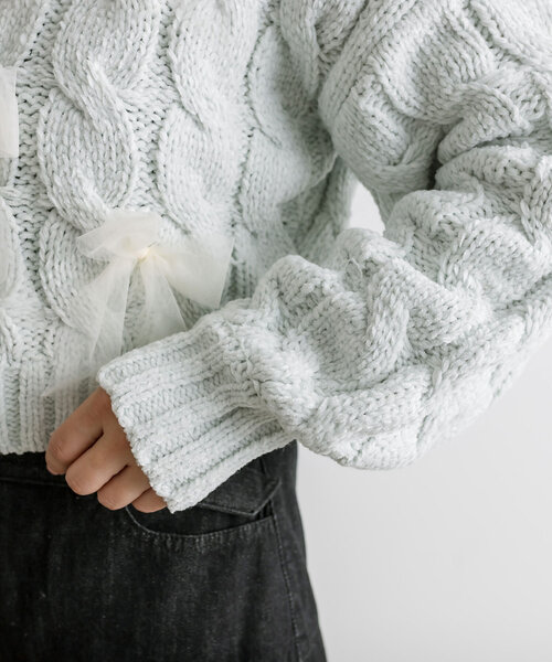 OLIVE des OLIVE（オリーブデオリーブ）の「チュールリボン付ニット（ニット/セーター・レディース・オフホワイト/サックスブルー/チャコールグレー・FREE）」の7枚目の写真