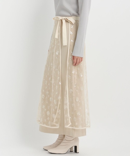 Andemiu（アンデミュウ）の「2WAYレースIラインスカート202550（スカート・レディース・ベージュ/ブラック・SMALL/MEDIUM）」の16枚目の写真