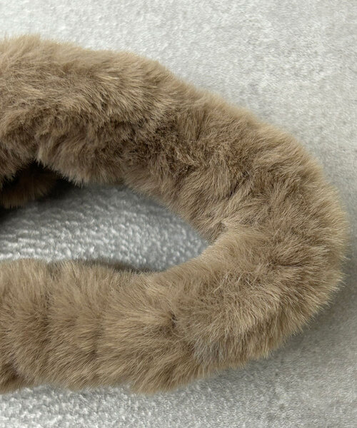 SHENERY(シーナリー)の「ファークリップ(その他ヘアアクセサリー・レディース・ブラック/ベージュ・FREE)」の12枚目の写真