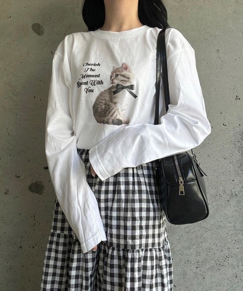 merrylatte（メリーラテ）の「ねこリボン英字プリントロングTシャツ（Tシャツ/カットソー・レディース・ホワイト・MEDIUM/LARGE/SMALL）」の3枚目の写真