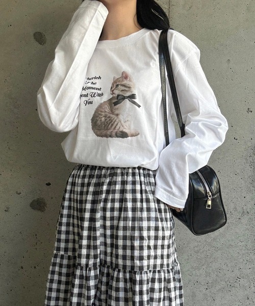 merrylatte（メリーラテ）の「ねこリボン英字プリントロングTシャツ（Tシャツ/カットソー・レディース・ホワイト・MEDIUM/LARGE/SMALL）」の5枚目の写真