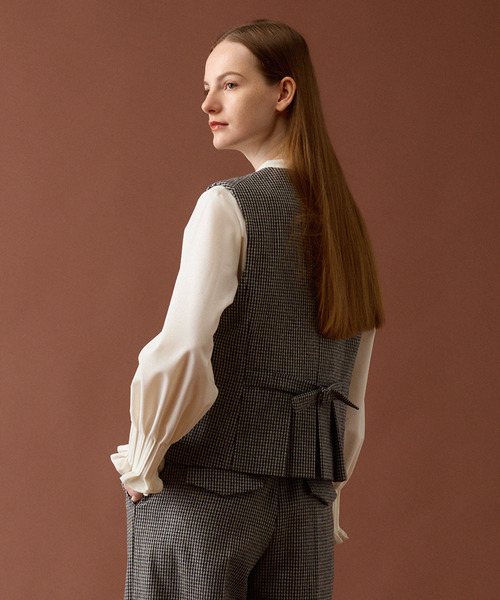 ベスト ジレ 「LOURMARIN」バックタックジレ レディース LOGEMENT DE CLAIRE ベスト ジレ 「LOURMARIN」バックタックジレ