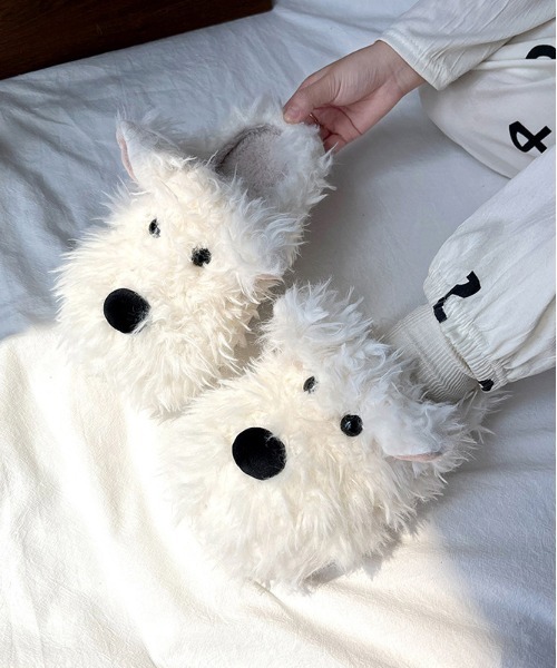 WEGO(ウィゴー)の「WEGO/ドッグファースリッパ/サンダルルームシューズ(ルームシューズ/スリッパ・レディース・ホワイト/ベージュ・LARGE/MEDIUM)」の2枚目の写真