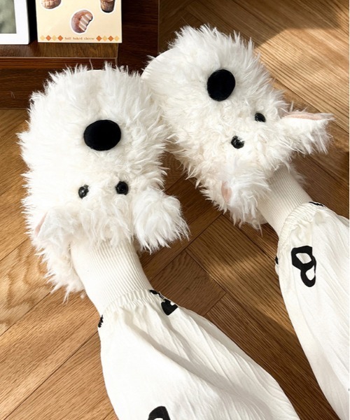 WEGO(ウィゴー)の「WEGO/ドッグファースリッパ/サンダルルームシューズ(ルームシューズ/スリッパ・レディース・ホワイト/ベージュ・LARGE/MEDIUM)」の6枚目の写真