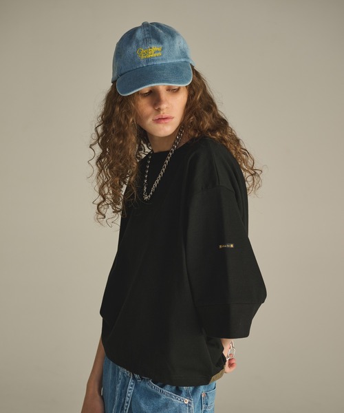 kha:ki（カーキ）の「「KHA:KI / カーキ」 エンブロイダリーキャップ EMBROIDERY CAP（キャップ・レディース・ライトイエロー/オフホワイト/ライトインディゴブルー/ベージュ/ネイビー・FREE）」の6枚目の写真