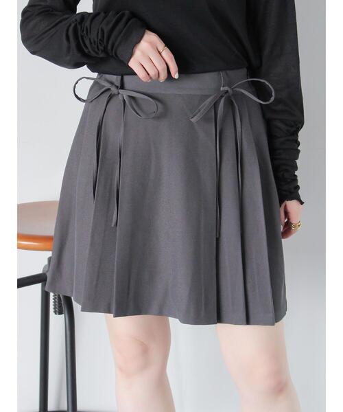 ehka sopo（エヘカソポ）の「サイドプリーツミニスカート（スカート・レディース・グレー/ブラック/ベージュ・F）」の7枚目の写真