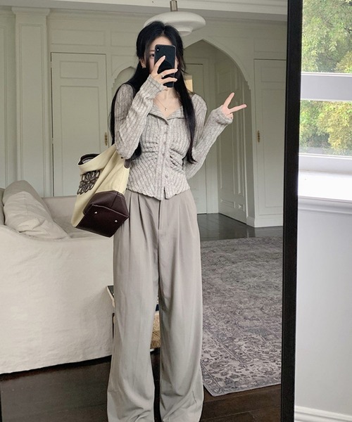 Nia（ニア）の「Nia(ニア)/襟付きギャザーカットソー（Tシャツ/カットソー・レディース・グレー/ピンク/ベージュ・MEDIUM/LARGE/SMALL）」の8枚目の写真