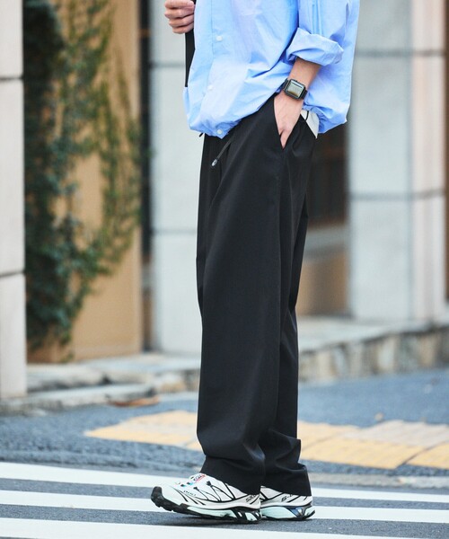 FREAK'S STORE(フリークスストア)の「限定展開 AiRide/エアライド ワイドシルエット クライミングパンツ(その他パンツ・メンズ・ブラック/チャコールグレー/ネイビー/グレイッシュベージュ・LARGE/MEDIUM/SMALL)」の16枚目の写真