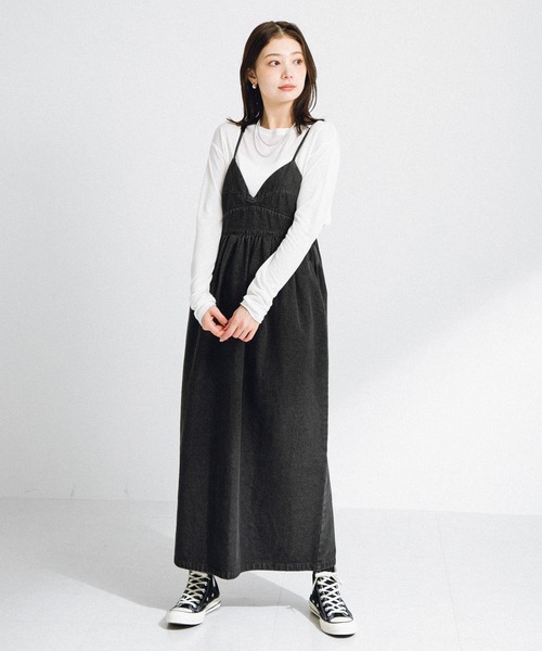 URBAN RESEARCH Sonny Label（アーバンリサーチサニーレーベル）の「デニムキャミワンピース（ワンピース・レディース・ブラック/インディゴブルー・FREE）」の7枚目の写真