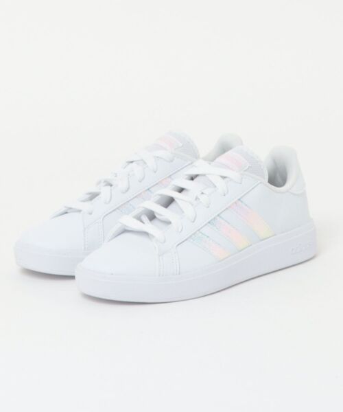 adidas（アディダス）の「《adidas》GRANDCOURT BASE 2.0 W（スニーカー・レディース・ホワイト/ホワイト系その他・23.0cm/23.5cm/24.0cm/24.5cm/25.0cm/22.5cm）」の2枚目の写真