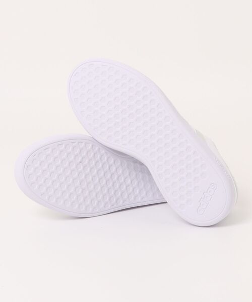 adidas（アディダス）の「《adidas》GRANDCOURT BASE 2.0 W（スニーカー・レディース・ホワイト/ホワイト系その他・23.0cm/23.5cm/24.0cm/24.5cm/25.0cm/22.5cm）」の4枚目の写真