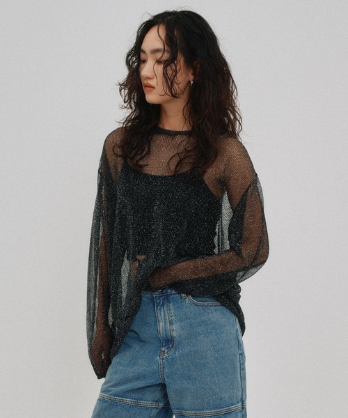 YOOU（ユー）の「ラメシアーニット／透け感素材 × ルーズシルエット（Tシャツ/カットソー・レディース・ブラック/シルバー・FREE）」の5枚目の写真