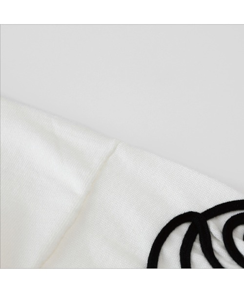 U:UME(ユーム)の「Face Graffiti Art Knit(ニット/セーター・メンズ・ホワイト・FREE)」の5枚目の写真