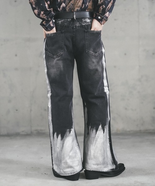 Shoowtime(ショウタイム)の「Painting design flared denim pants / ペインティングデザインフレアデニムパンツ(デニムパンツ・メンズ・ブラック系・X-LARGE/LARGE/MEDIUM)」の3枚目の写真