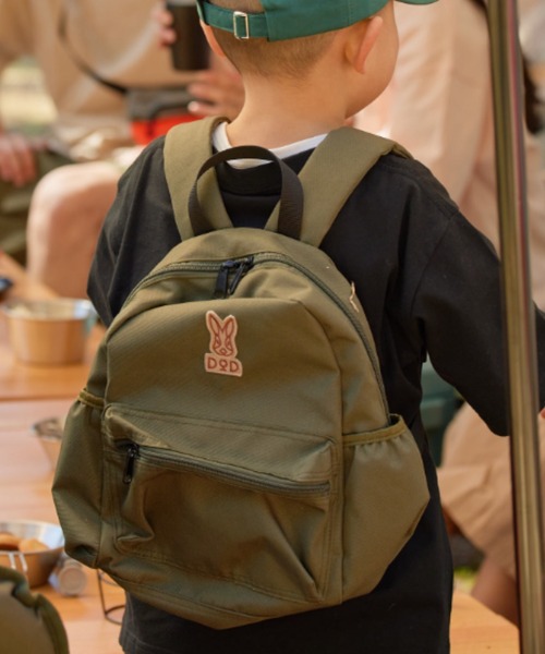 DOD(ディーオーディー)の「【DOD別注】ハジメテノカバオ(バックパック/リュック・キッズ・カーキ/ブラック・ONE SIZE)」の1枚目の写真