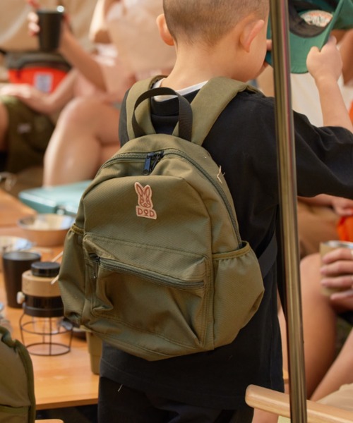 DOD(ディーオーディー)の「【DOD別注】ハジメテノカバオ(バックパック/リュック・キッズ・カーキ/ブラック・ONE SIZE)」の8枚目の写真