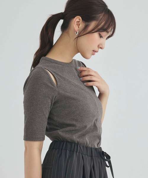 fifth（フィフス）の「カットリブカットアウトプルオーバー（Tシャツ/カットソー・レディース・モカ/アイボリー/ブラック・M）」の11枚目の写真