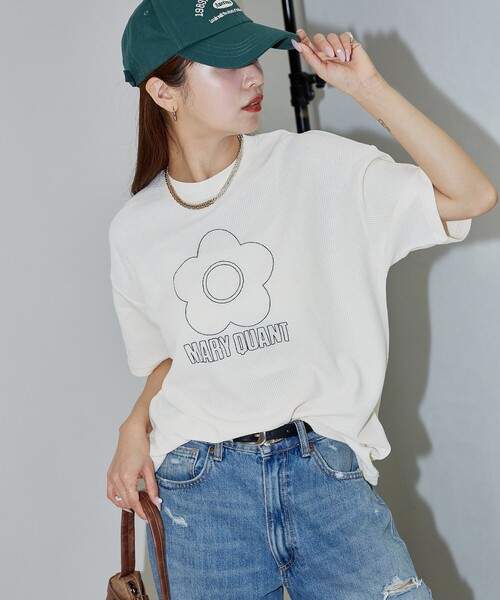 PUBLUX(パブリュクス)の「MARY QUANT × PUBLUX/マリークワント 刺繍 ワッフルTシャツ 限定展開(Tシャツ/カットソー・レディース・ブラック/グレー/ナチュラル・フリ-)」の22枚目の写真