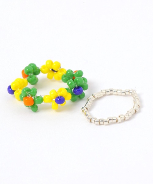 niko and...(ニコアンド)の「ビーズフラワーリング(リング・レディース・グリーン/ブラック・0)」の4枚目の写真