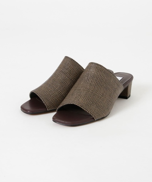 URBAN RESEARCH（アーバンリサーチ）の「『別注』 MILLIWM×URBAN RESEARCH　オープントゥミュール（サンダル・レディース・ブラウン/ナチュラル・36/38/37）」の13枚目の写真