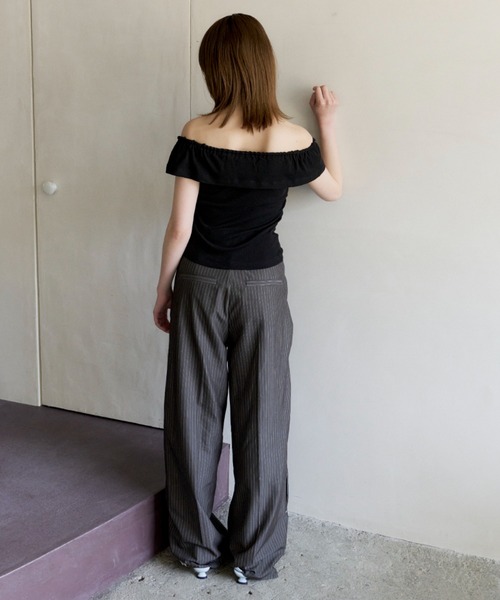 haek(ハク)の「rib off shoulder tops/リブオフショルトップス(Tシャツ/カットソー・レディース・ブルー/ブラック・FREE)」の13枚目の写真